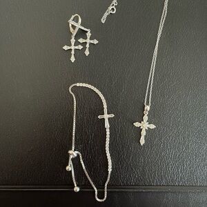 Silver Cross Jewelry Set